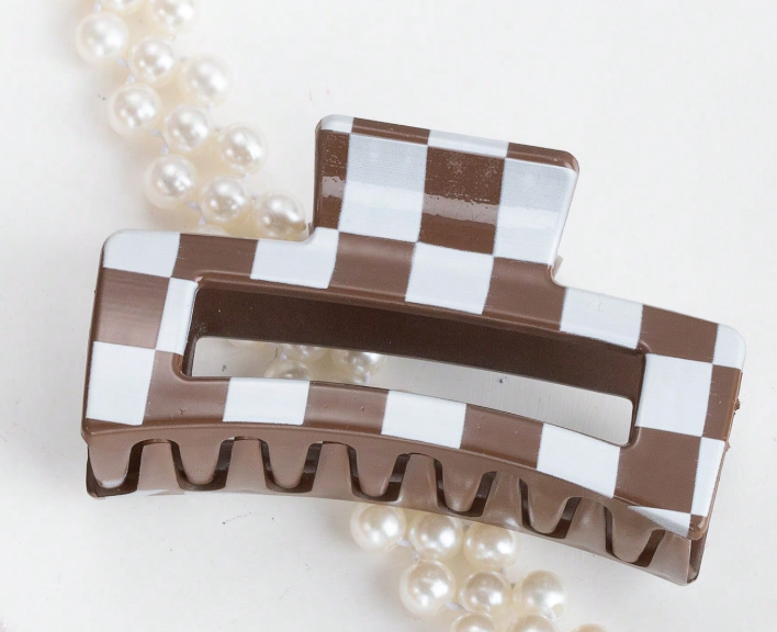 Checkered Print Hollow Out Hair Clip